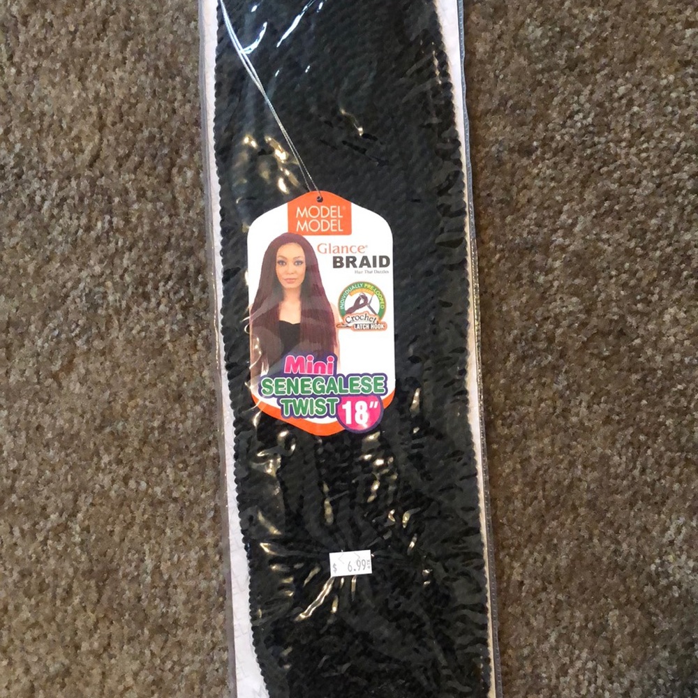 Model Model Mini Senegalese Twist 18” Crochet Hair